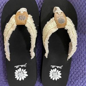 Yellow Box Fianni Cream Sandals